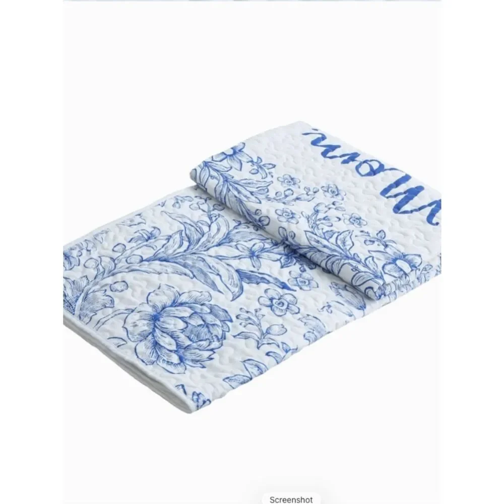 Mother's Day Quilted Throw Blanket Blue White Printed Lap Cover